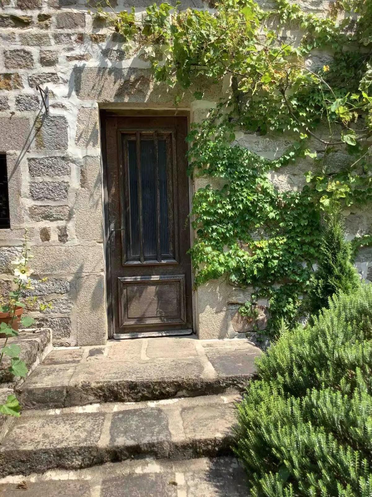 Apartamento Castle Terrace Faux-la-Montagne Exterior foto